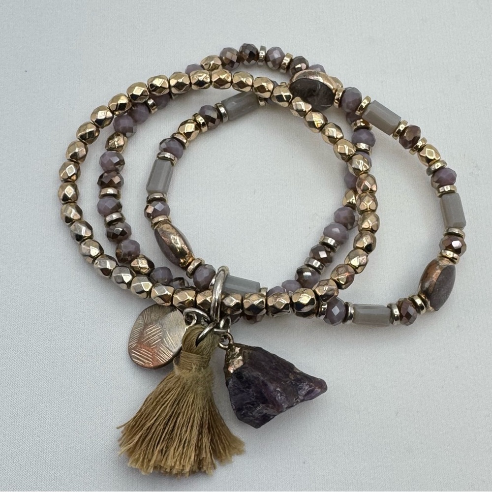 Boho Amethyst Charm Stretch Bracelet Gold Tone Beaded Tassel 6.5”